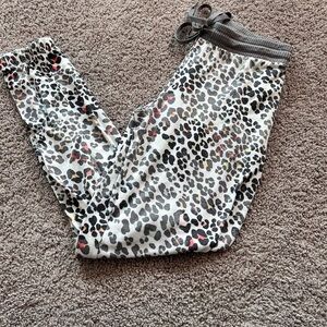 Secret Treasures Animal Print PJ Bottoms
W Drawstring

Size S